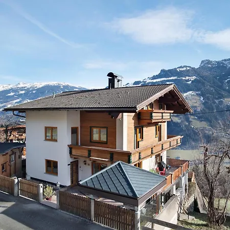 Buchauer Apartment Muhlen (Tyrol)